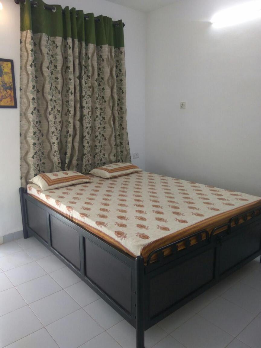 Calangute Cosy 1 Bhk Apartment Oda fotoğraf